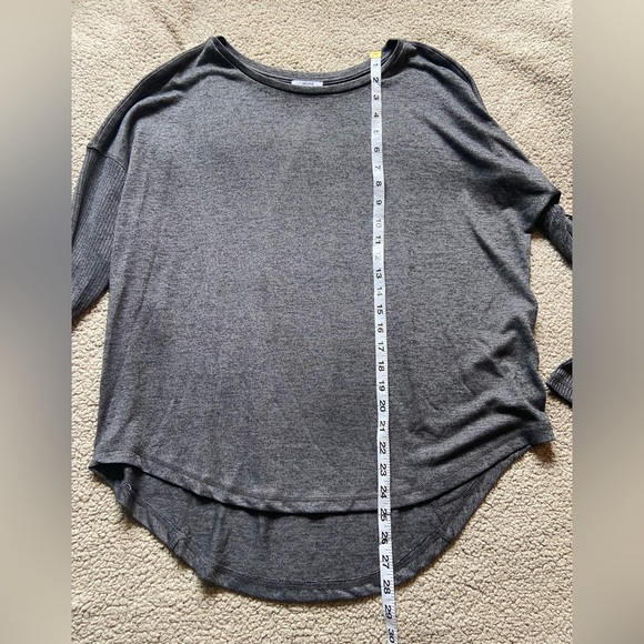 🌸 Ardene 🌸 dark gray basic top - Picture 6 of 7